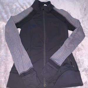 Iviva zip up sweater